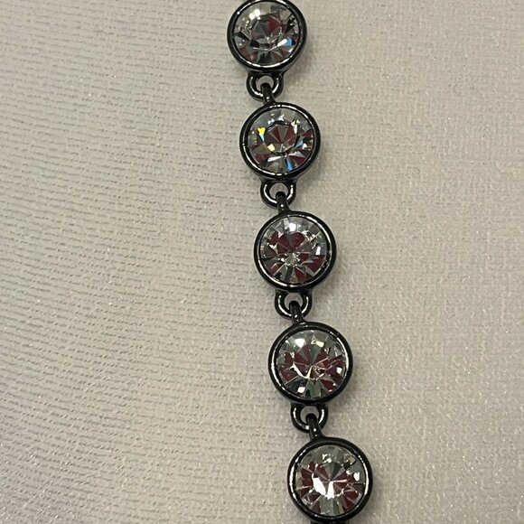 Givenchy Brilliant Chain Link Crystal Necklace By Givenchy - Picture 6 of 15